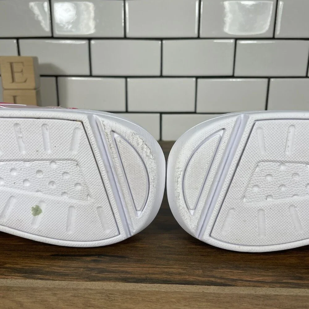 Reebok Youth Girls Size 6 Shoes Pink White Lightweight Slip On Trainers Sneakers